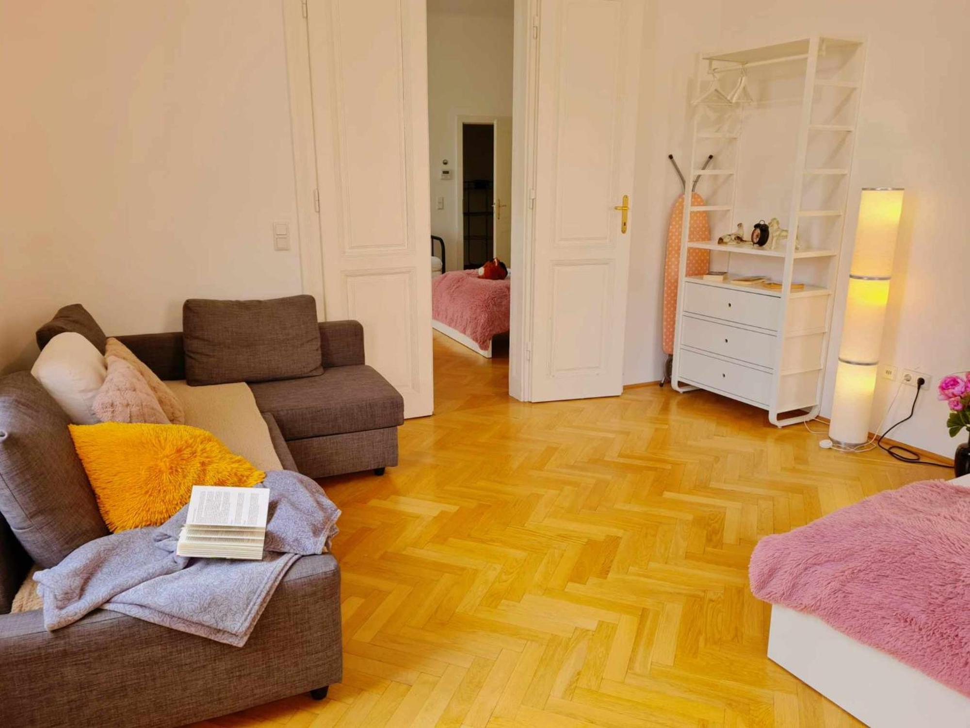 Central And Round 3 Minutes To City Shopping Center And Schoenbrunn Palace 비엔나 외부 사진